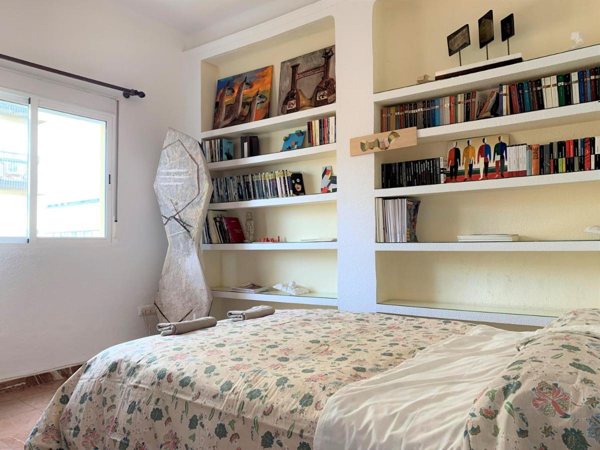 Wide And Traditional- 2Bd 1Bth- Gavidia Sevilha Exterior foto