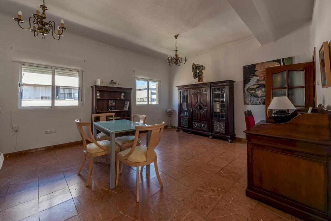 Wide And Traditional- 2Bd 1Bth- Gavidia Sevilha Exterior foto